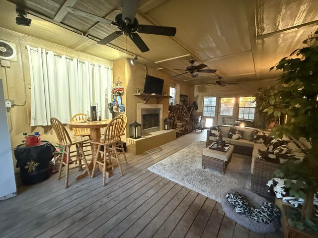 2811 Woodrow Road, Lubbock, TX 79423