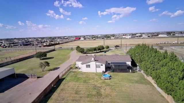 2811 Woodrow Road, Lubbock, TX 79423