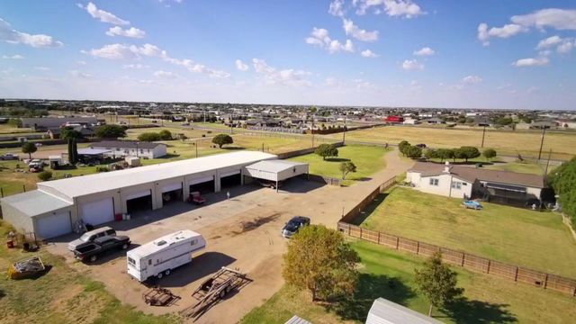 2811 Woodrow Road, Lubbock, TX 79423