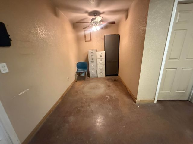 2811 Woodrow Road, Lubbock, TX 79423