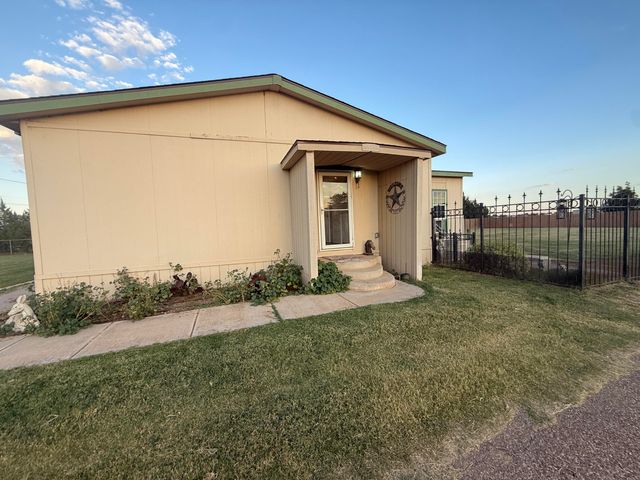 2811 Woodrow Road, Lubbock, TX 79423