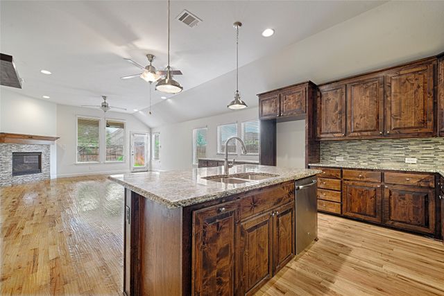 1124 Hot Springs Way, Celina, TX 75009