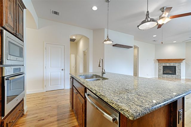 1124 Hot Springs Way, Celina, TX 75009
