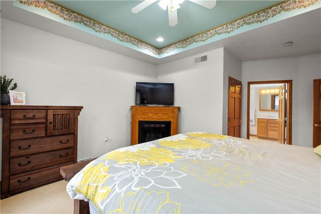 117 Clare Dr, Perryopolis, PA 15473