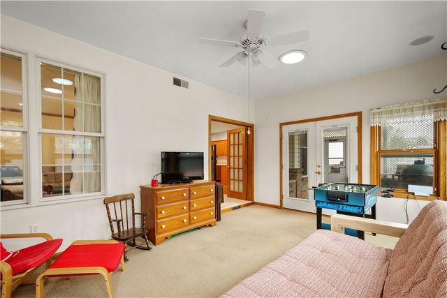 117 Clare Dr, Perryopolis, PA 15473