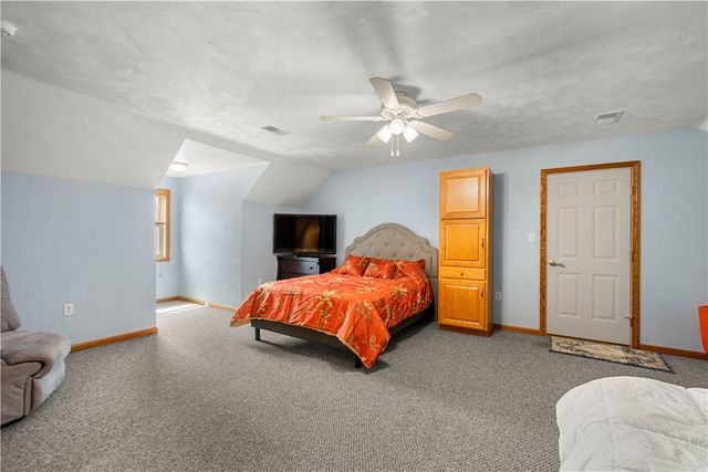 117 Clare Dr, Perryopolis, PA 15473