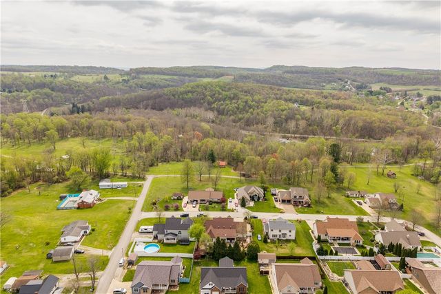 117 Clare Dr, Perryopolis, PA 15473