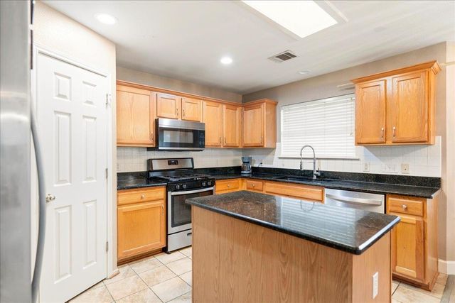 10517 S Canoa Hills TRL, Austin, TX 78717