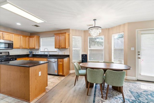 10517 S Canoa Hills TRL, Austin, TX 78717