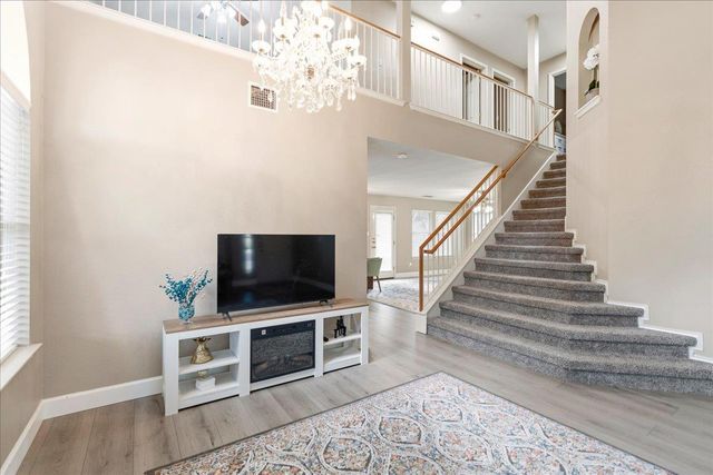 10517 S Canoa Hills TRL, Austin, TX 78717