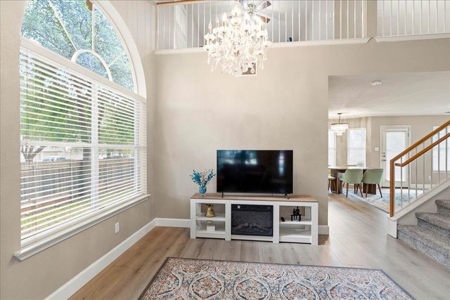 10517 S Canoa Hills TRL, Austin, TX 78717