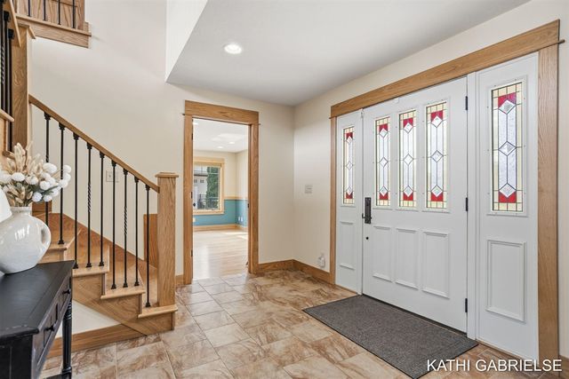 18886 Greenwood Court, Spring Lake, MI 49456