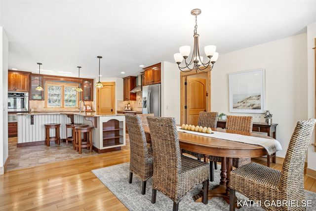 18886 Greenwood Court, Spring Lake, MI 49456