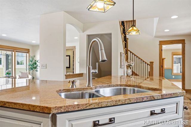 18886 Greenwood Court, Spring Lake, MI 49456
