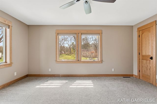18886 Greenwood Court, Spring Lake, MI 49456
