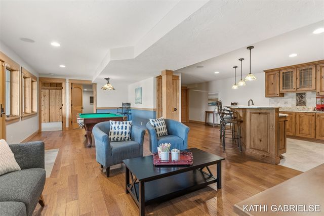 18886 Greenwood Court, Spring Lake, MI 49456