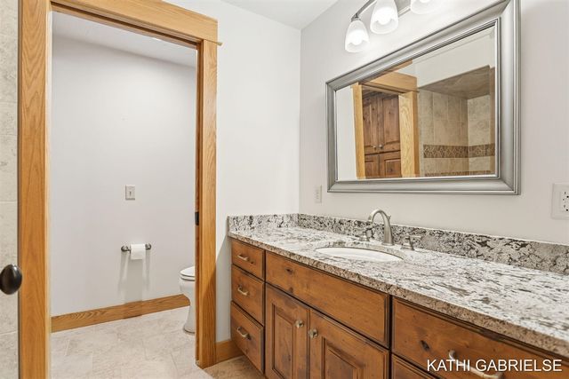18886 Greenwood Court, Spring Lake, MI 49456