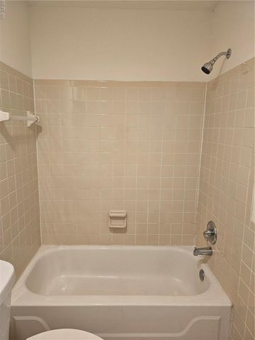 304 Boerum CT, Virginia Beach, VA 23452