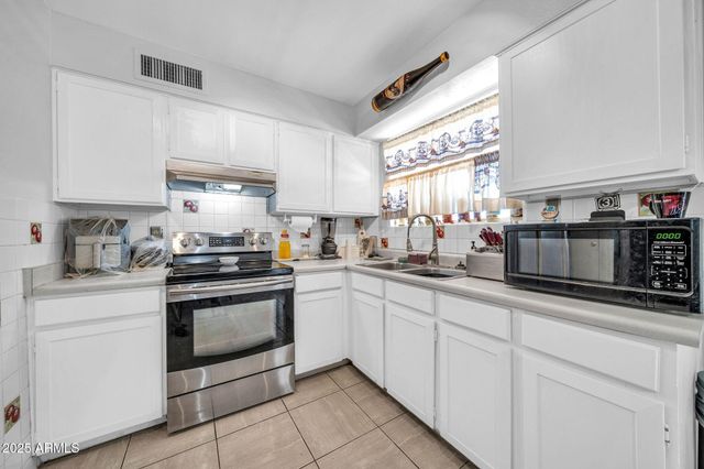 7629 W OSBORN Road, Phoenix, AZ 85033