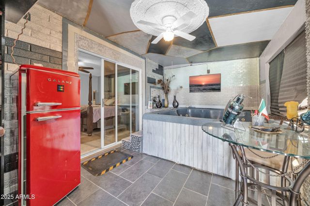 7629 W OSBORN Road, Phoenix, AZ 85033