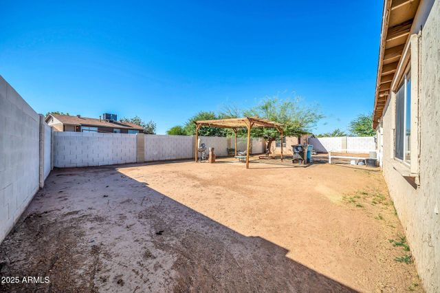 7629 W OSBORN Road, Phoenix, AZ 85033