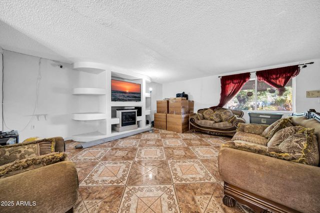 7629 W OSBORN Road, Phoenix, AZ 85033