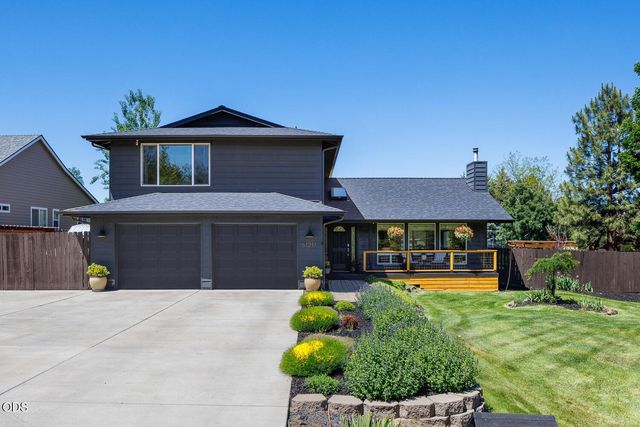 61211 Mount Vista Drive, Bend, OR 97702