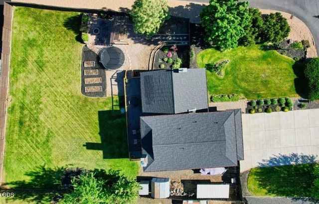 61211 Mount Vista Drive, Bend, OR 97702