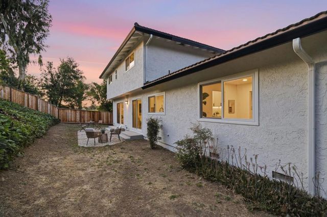 93 Ridgeview Avenue, San Jose, CA 95127