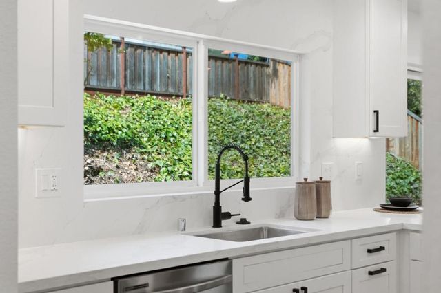 93 Ridgeview Avenue, San Jose, CA 95127