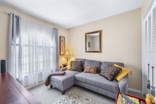 624 MCKINLEY COURT, Kissimmee, FL 34758