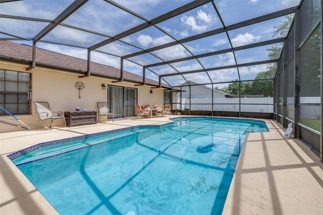 624 MCKINLEY COURT, Kissimmee, FL 34758