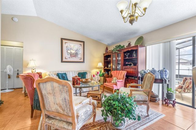 624 MCKINLEY COURT, Kissimmee, FL 34758