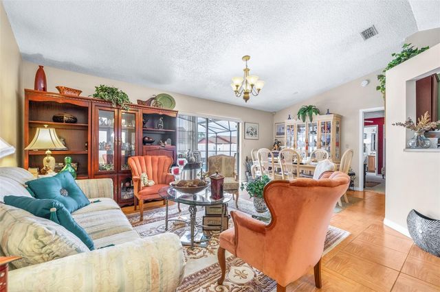 624 MCKINLEY COURT, Kissimmee, FL 34758