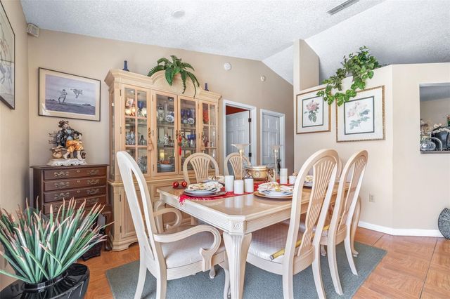 624 MCKINLEY COURT, Kissimmee, FL 34758