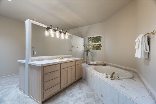 43 Twin Arrow Drive, Sandia Park, NM 87047