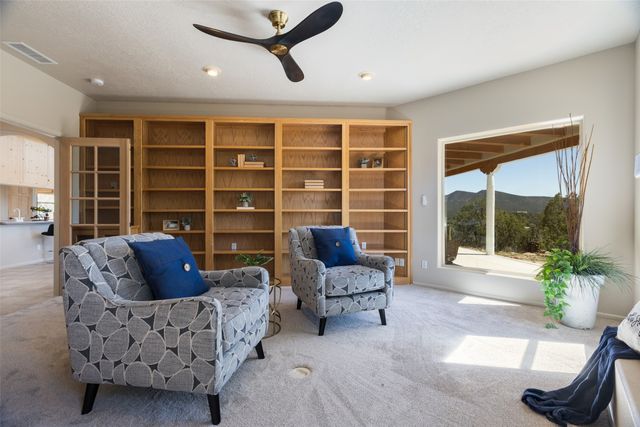 43 Twin Arrow Drive, Sandia Park, NM 87047