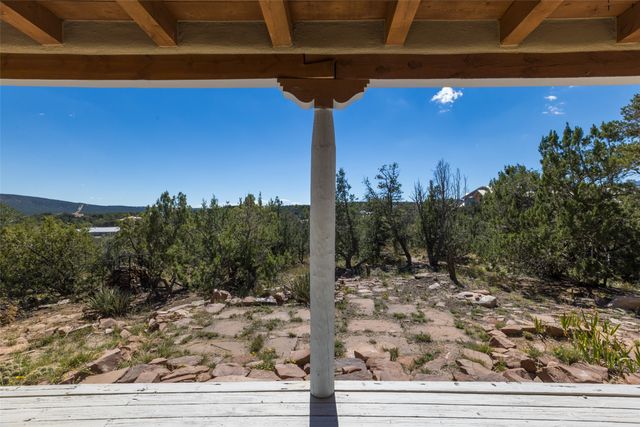 43 Twin Arrow Drive, Sandia Park, NM 87047