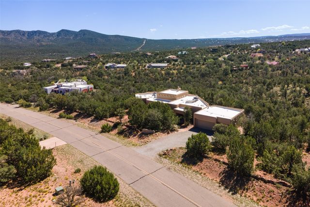 43 Twin Arrow Drive, Sandia Park, NM 87047