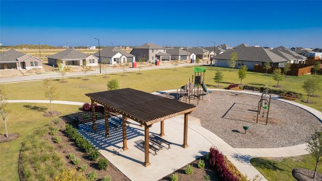 250 Sugarlands Drive, Greenville, TX 75402