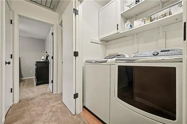 320 NW Palmer Street, Blue Springs, MO 64014