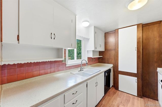 3321 W Bijou Street, Colorado Springs, CO 80904