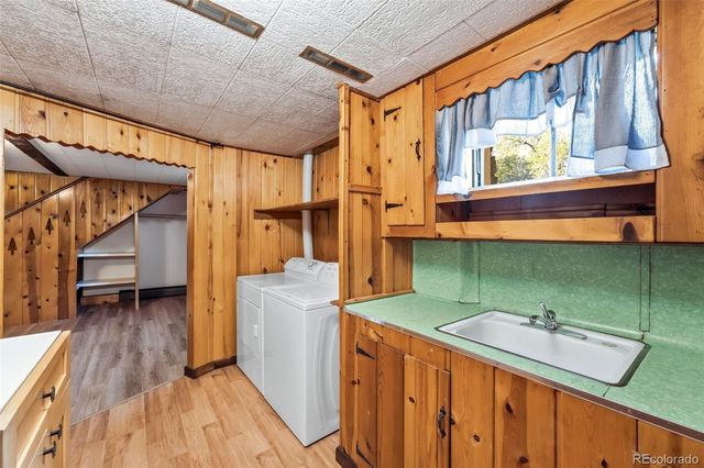 3321 W Bijou Street, Colorado Springs, CO 80904