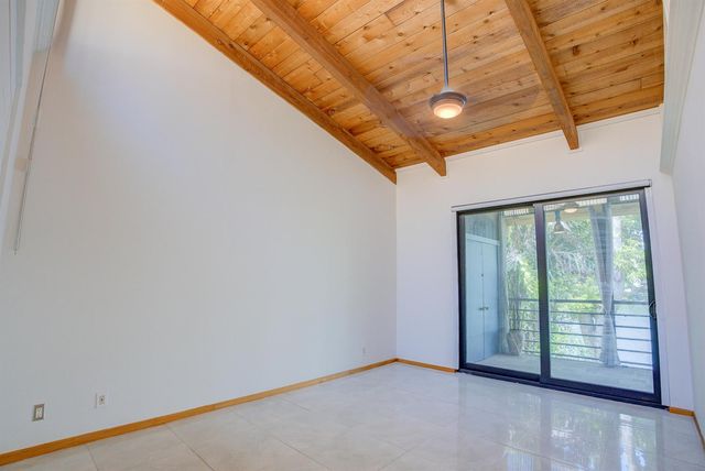4491 Crystal Lake Drive 201a, Pompano Beach, FL 33064