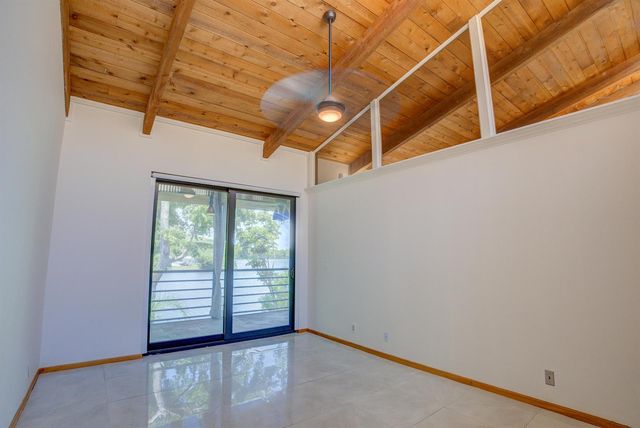 4491 Crystal Lake Drive 201a, Pompano Beach, FL 33064