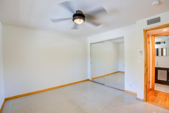 4491 Crystal Lake Drive 201a, Pompano Beach, FL 33064