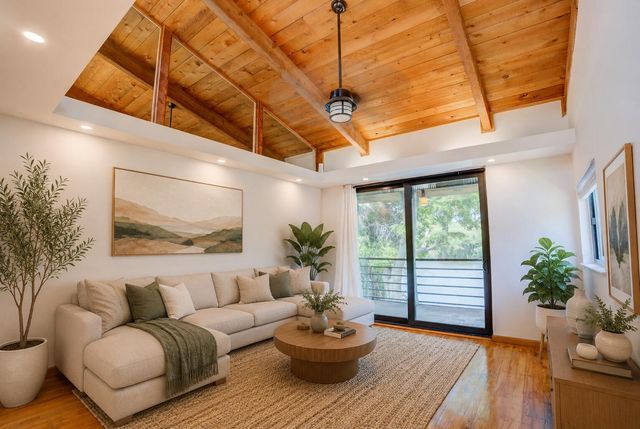 4491 Crystal Lake Drive 201a, Pompano Beach, FL 33064