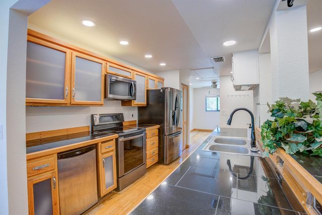 4491 Crystal Lake Drive 201a, Pompano Beach, FL 33064