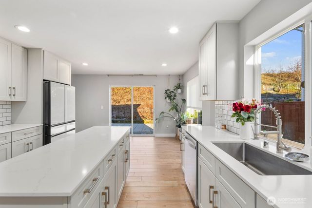 2918 SE 3rd Street, Renton, WA 98056