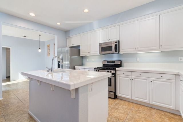 28869 Boothbay, Temecula, CA 92591